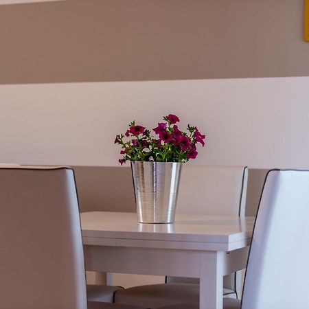 Italianflat - Peschiera Residence Πεσκιέρα ντελ Γκάρντα Εξωτερικό φωτογραφία
