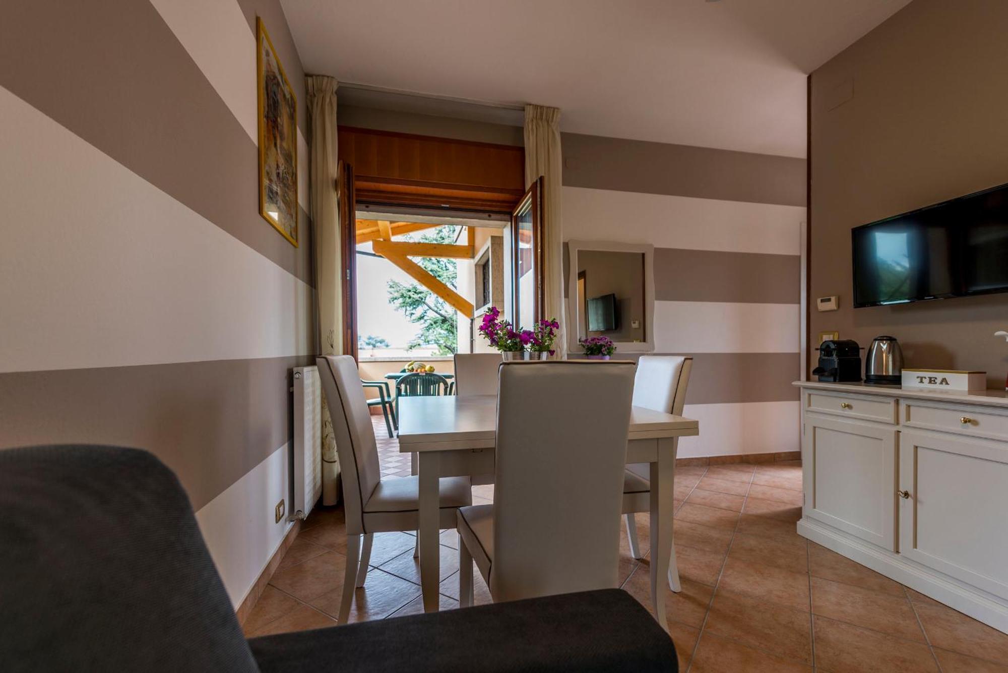 Italianflat - Peschiera Residence Πεσκιέρα ντελ Γκάρντα Εξωτερικό φωτογραφία